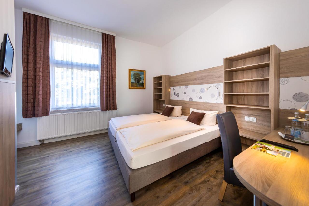 Landhaus Knoetel 루드빅스루스트 외부 사진