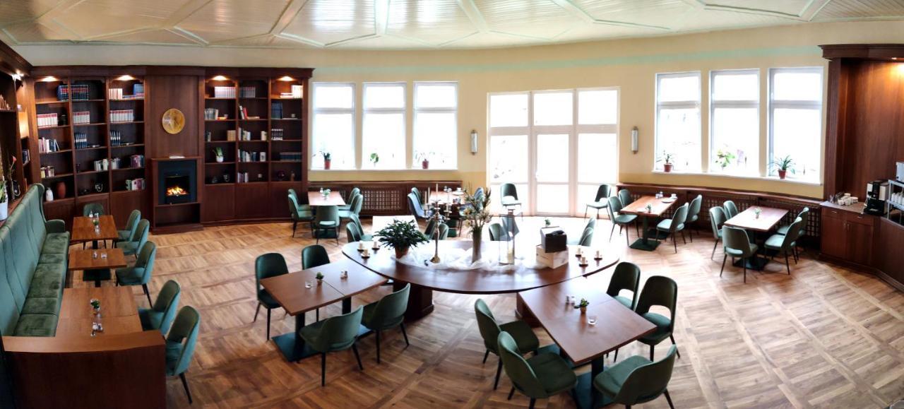 Landhaus Knoetel 루드빅스루스트 외부 사진