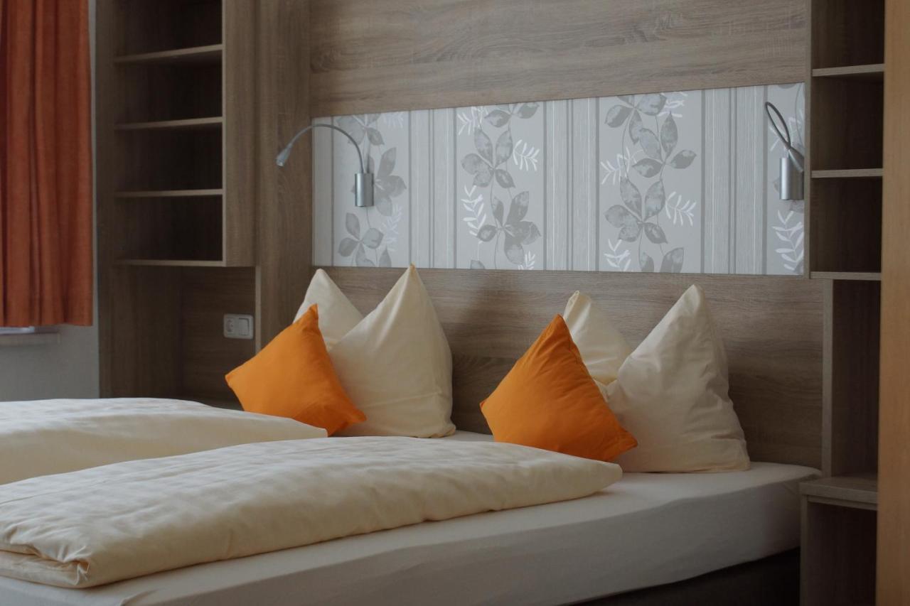 Landhaus Knoetel 루드빅스루스트 외부 사진